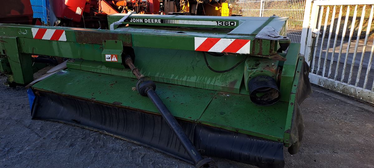 JOHN DEERE 1360