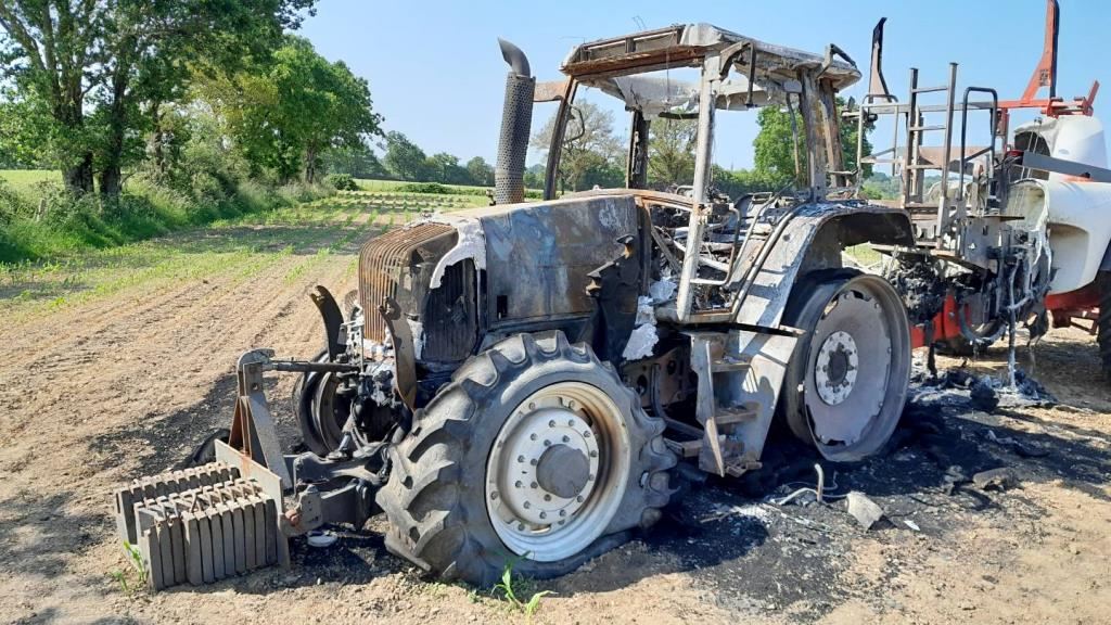 FENDT 412 VARIO AD-547-FM