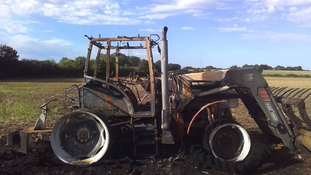 RENAULT ARES 630 RZ 4253 WH 72