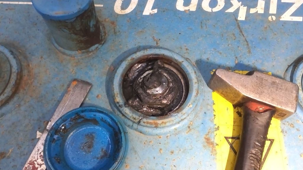 LEMKEN ZIRKON 10 300