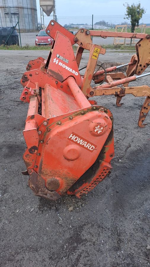 HOWARD  HR 40 305 W