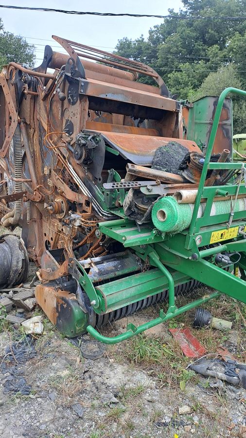 MC HALE V 640 EM-255-KG