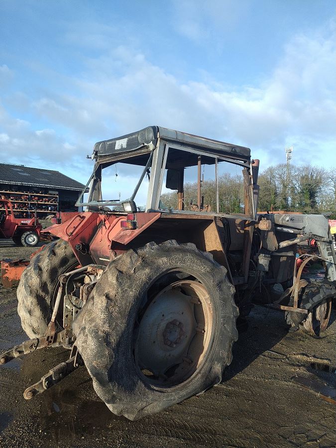 MASSEY FERGUSON 2620 4824 WF 28